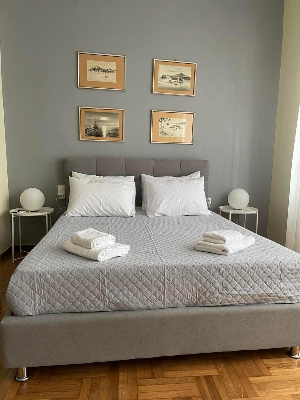 Bmv Apartments Атина Екстериор снимка